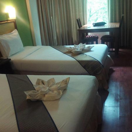 The Imperial Home Hotel Pak Kret Exterior foto