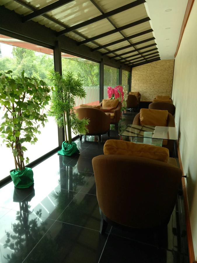 The Imperial Home Hotel Pak Kret Exterior foto