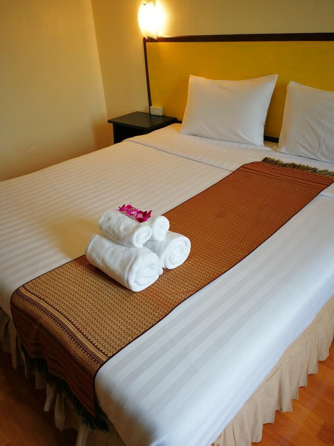 The Imperial Home Hotel Pak Kret Exterior foto