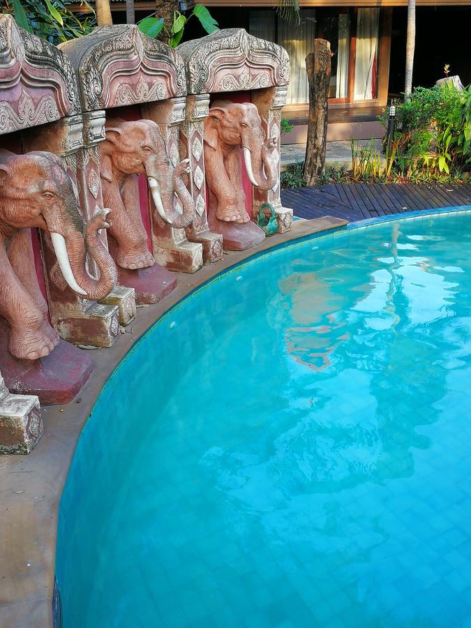 The Imperial Home Hotel Pak Kret Exterior foto