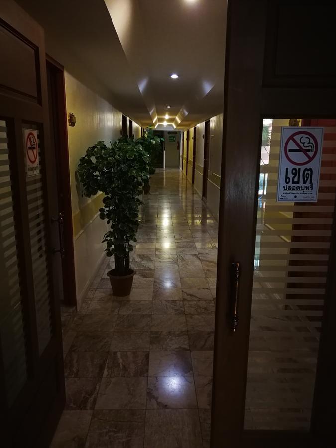 The Imperial Home Hotel Pak Kret Exterior foto